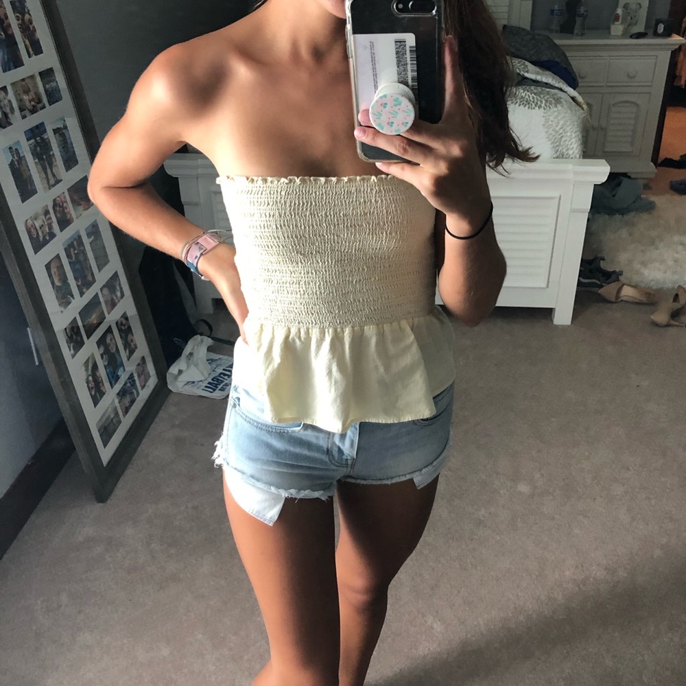 STRAPLESS TOP